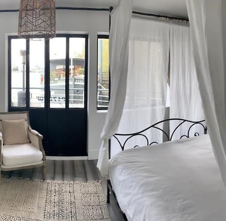 Loft Sur L'Eau Avec Parking Apartment Париж Екстериор снимка